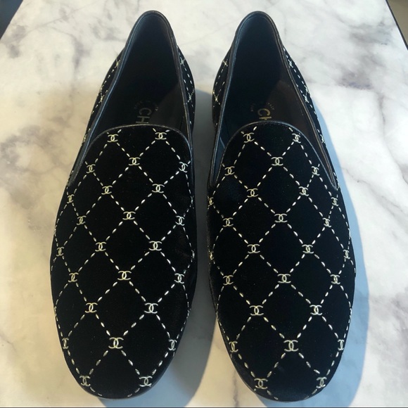 CHANEL Black Velvet Diamond Loafer / Moccasin NWOT - Picture 12 of 17